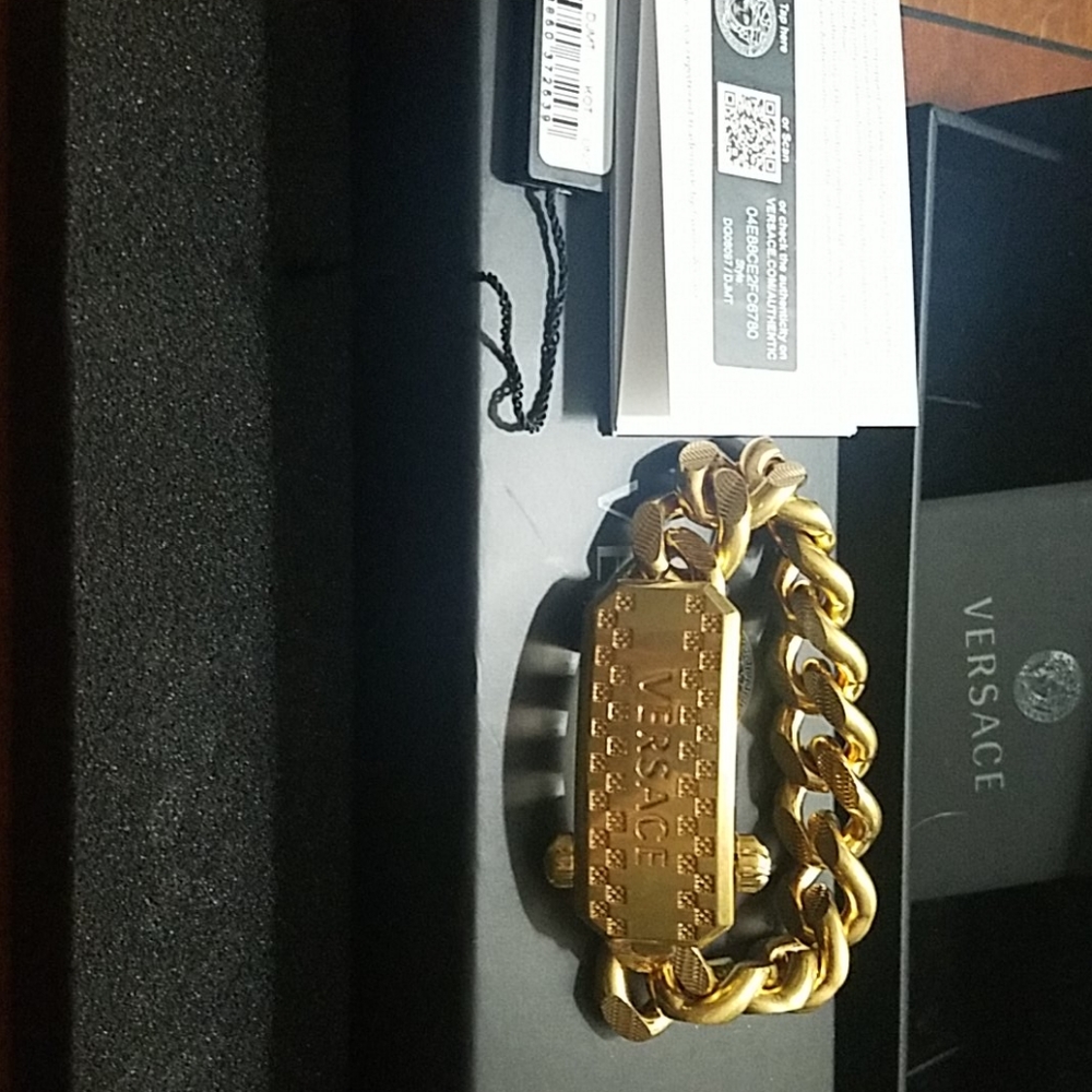 VERSACE CUBAN LINK BRACELET